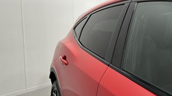 2022 (22) JAGUAR E-PACE 2.0 D200 R-Dynamic Black 5dr Auto 5131131