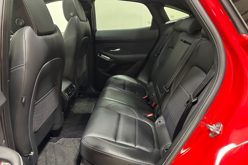 2022 (22) JAGUAR E-PACE 2.0 D200 R-Dynamic Black 5dr Auto 5131087