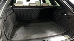 2023 (23) LAND ROVER RANGE ROVER VELAR 3.0 D300 MHEV R-Dynamic SE 5dr Auto 5137431