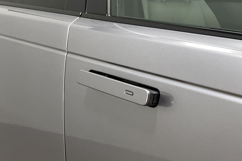 2023 (23) LAND ROVER RANGE ROVER VELAR 3.0 D300 MHEV R-Dynamic SE 5dr Auto 5137438