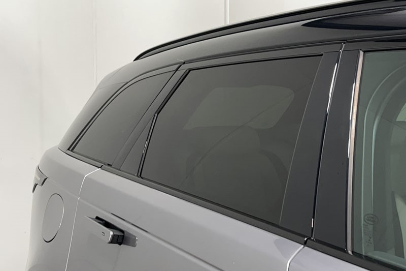 2023 (23) LAND ROVER RANGE ROVER VELAR 3.0 D300 MHEV R-Dynamic SE 5dr Auto 5137437