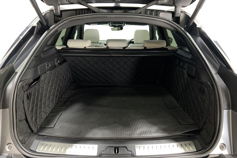 2023 (23) LAND ROVER RANGE ROVER VELAR 3.0 D300 MHEV R-Dynamic SE 5dr Auto 5137430