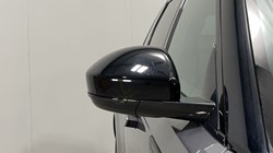 2023 (23) LAND ROVER RANGE ROVER VELAR 3.0 D300 MHEV R-Dynamic SE 5dr Auto 5137439