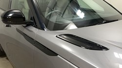 2023 (23) LAND ROVER RANGE ROVER VELAR 3.0 D300 MHEV R-Dynamic SE 5dr Auto 5137440