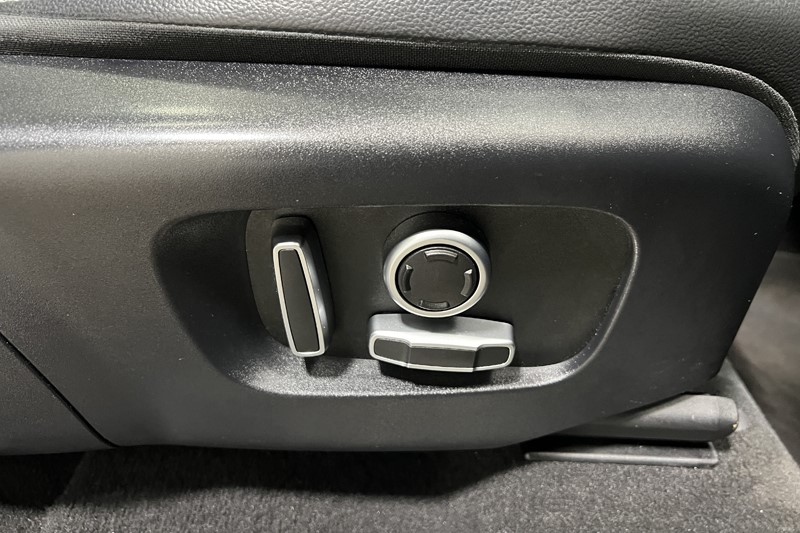 2021 (21) LAND ROVER DISCOVERY SPORT 2.0 P290 Black 5dr Auto [5 Seat] 5142736