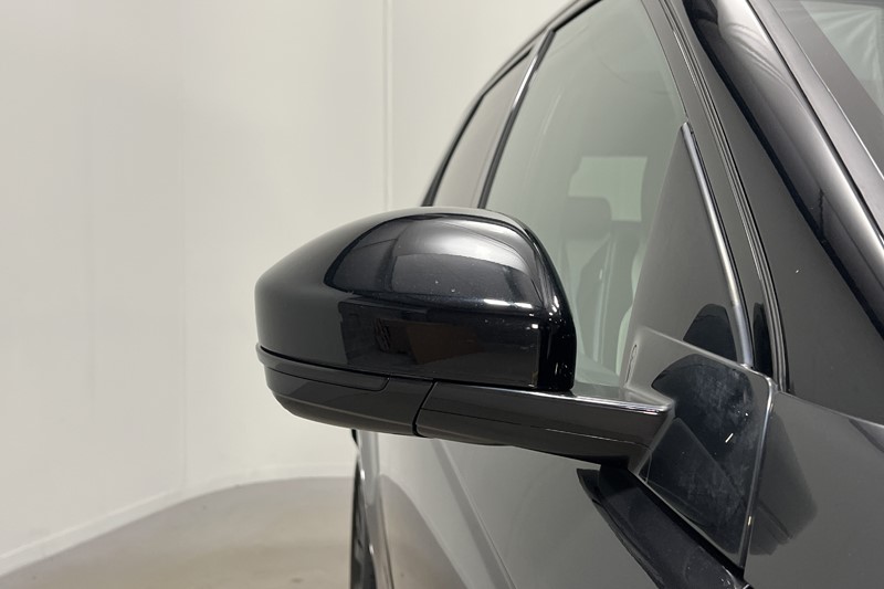 2021 (21) LAND ROVER DISCOVERY SPORT 2.0 P290 Black 5dr Auto [5 Seat] 5142765