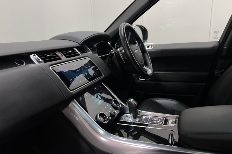 2021 (21) LAND ROVER RANGE ROVER SPORT 3.0 D300 HSE Dynamic Black 5dr Auto 5136350