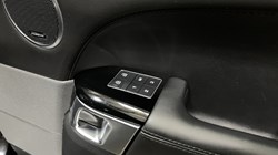 2021 (21) LAND ROVER RANGE ROVER SPORT 3.0 D300 HSE Dynamic Black 5dr Auto 5136328