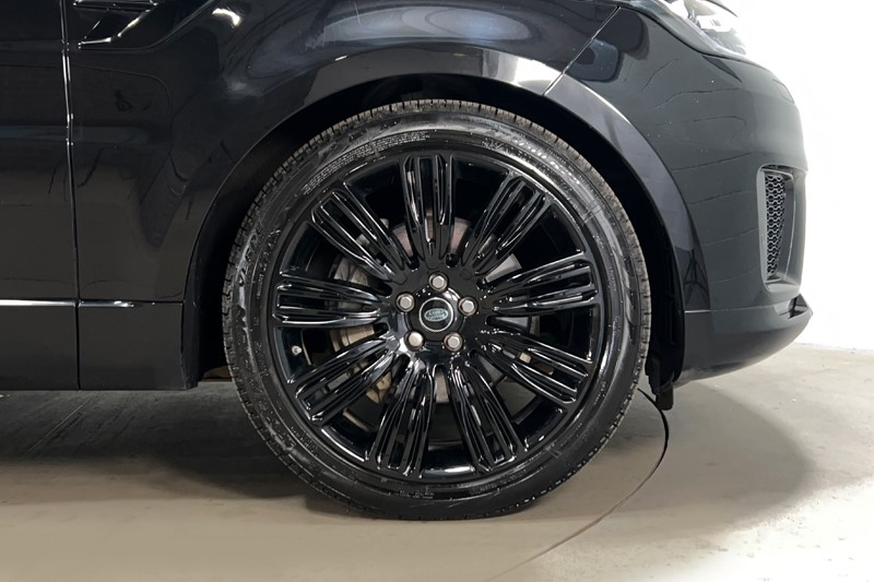 2021 (21) LAND ROVER RANGE ROVER SPORT 3.0 D300 HSE Dynamic Black 5dr Auto 5136322