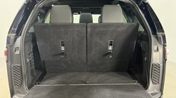 2023 (23) LAND ROVER DISCOVERY 3.0 D300 R-Dynamic HSE 5dr Auto 5141860