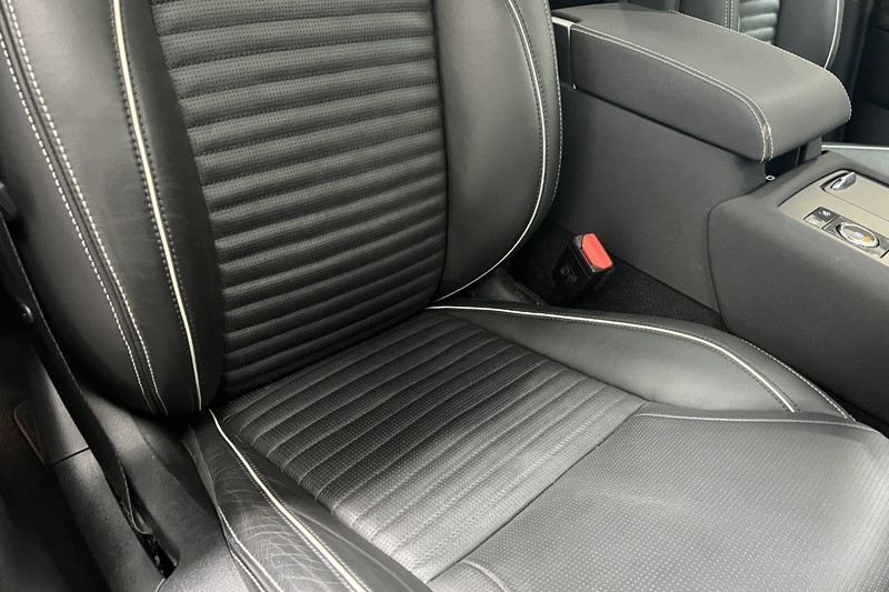 2023 (23) LAND ROVER DISCOVERY 3.0 D300 R-Dynamic HSE 5dr Auto 5141836