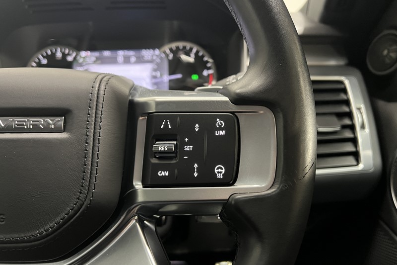 2023 (23) LAND ROVER DISCOVERY 3.0 D300 R-Dynamic HSE 5dr Auto 5141840