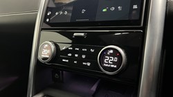 2023 (23) LAND ROVER DISCOVERY 3.0 D300 R-Dynamic HSE 5dr Auto 5141844