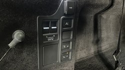 2023 (23) LAND ROVER DISCOVERY 3.0 D300 R-Dynamic HSE 5dr Auto 5141864