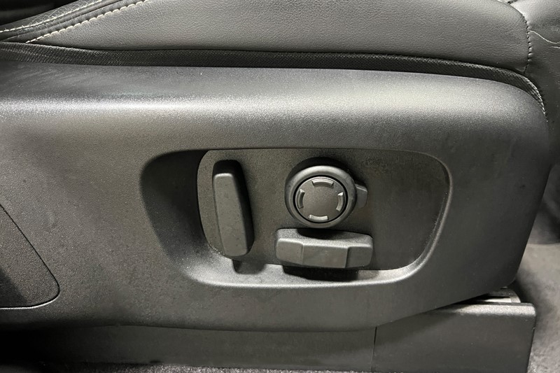 2023 (23) LAND ROVER DISCOVERY 3.0 D300 R-Dynamic HSE 5dr Auto 5141835