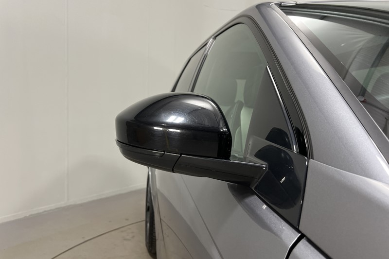 2022 (72) LAND ROVER DISCOVERY SPORT 2.0 D200 Urban Edition 5dr Auto [5 Seat] 5144112