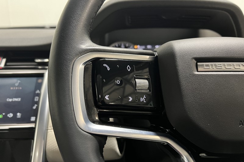 2022 (72) LAND ROVER DISCOVERY SPORT 2.0 D200 Urban Edition 5dr Auto [5 Seat] 5144087