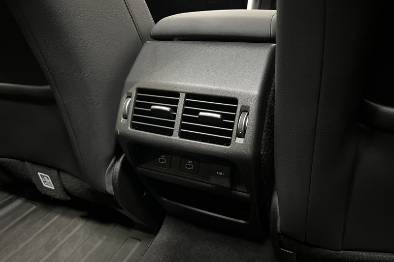 2024 (24) LAND ROVER DISCOVERY SPORT 2.0 D200 Dynamic SE 5dr Auto [5 Seat] 5123555