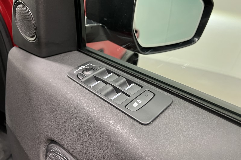 2024 (24) LAND ROVER DISCOVERY SPORT 2.0 D200 Dynamic SE 5dr Auto [5 Seat] 5123558