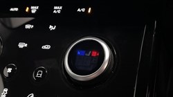 2022 (22) LAND ROVER RANGE ROVER EVOQUE 2.0 D200 R-Dynamic S 5dr Auto 5175014