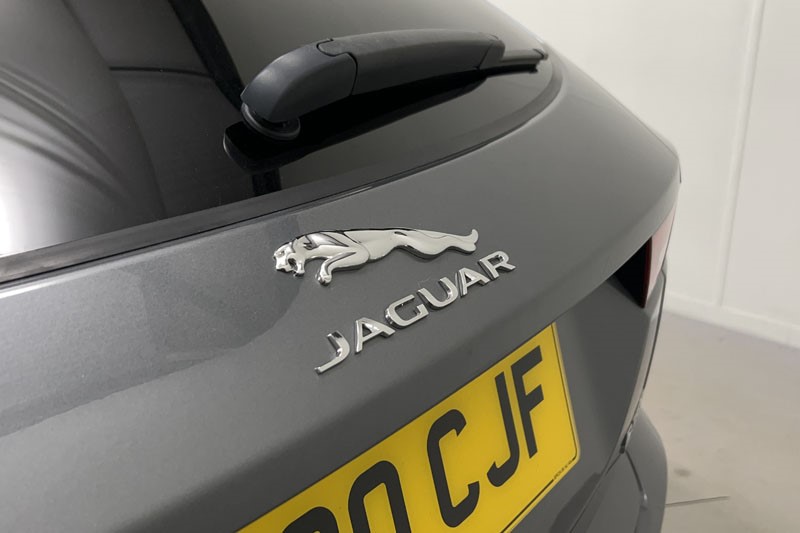 2020 (20) JAGUAR E-PACE 2.0d Chequered Flag Edition 5dr Auto 5145471