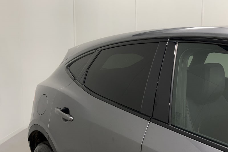 2020 (20) JAGUAR E-PACE 2.0d Chequered Flag Edition 5dr Auto 5145473