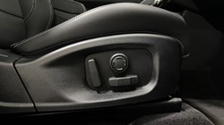 2023 (73) JAGUAR E-PACE 2.0 D200 R-Dynamic SE Black 5dr Auto 5153276