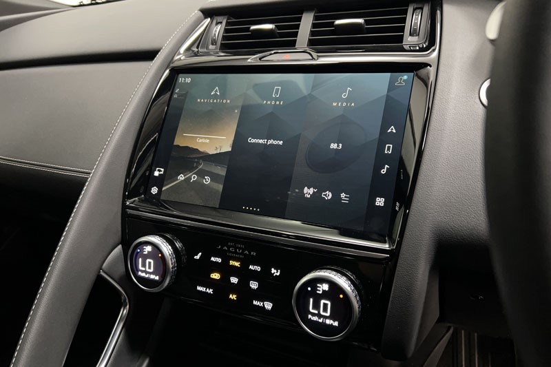 2023 (73) JAGUAR E-PACE 2.0 D200 R-Dynamic SE Black 5dr Auto 5153283