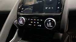 2023 (73) JAGUAR E-PACE 2.0 D200 R-Dynamic SE Black 5dr Auto 5153284