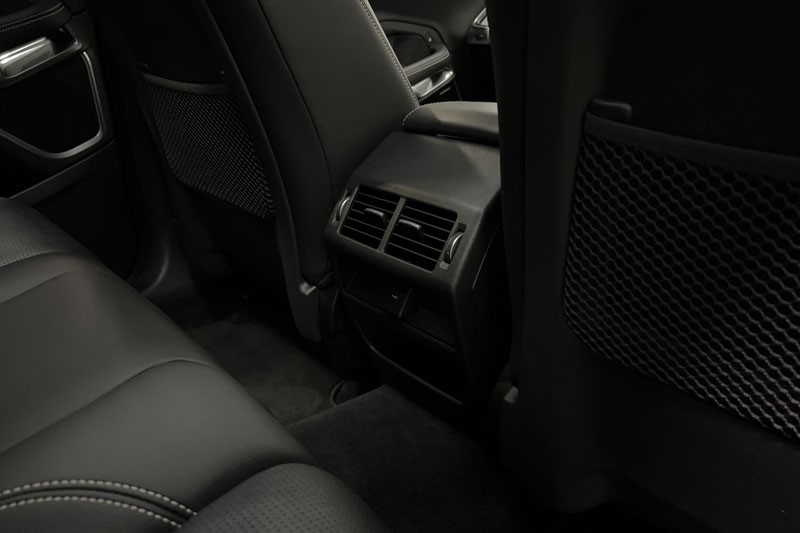 2023 (73) JAGUAR E-PACE 2.0 D200 R-Dynamic SE Black 5dr Auto 5153270