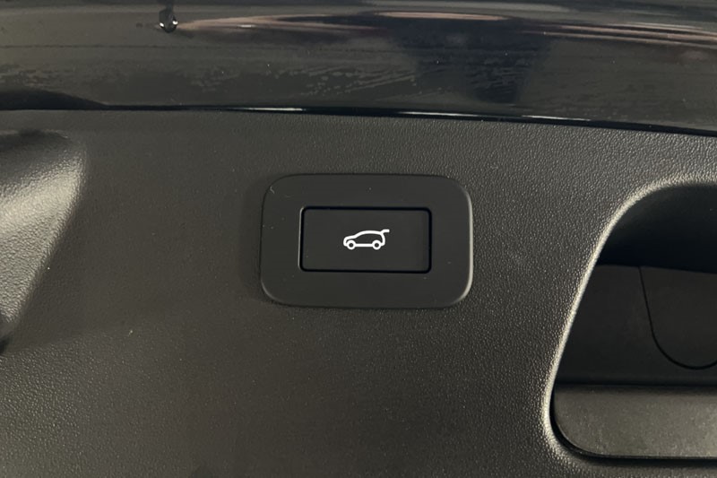 2023 (73) JAGUAR E-PACE 2.0 D200 R-Dynamic SE Black 5dr Auto 5153302