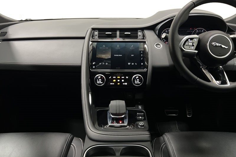 2023 (73) JAGUAR E-PACE 2.0 D200 R-Dynamic SE Black 5dr Auto 5153268