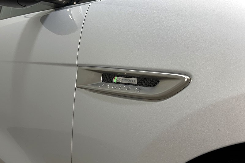 2020 (20) JAGUAR F-PACE 2.0d R-Sport 5dr Auto AWD 5147840