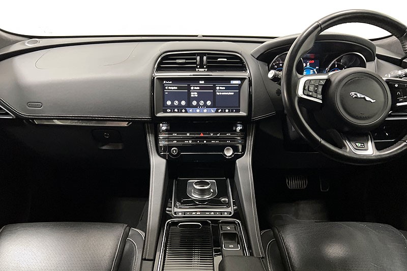 2020 (20) JAGUAR F-PACE 2.0d R-Sport 5dr Auto AWD 5147799