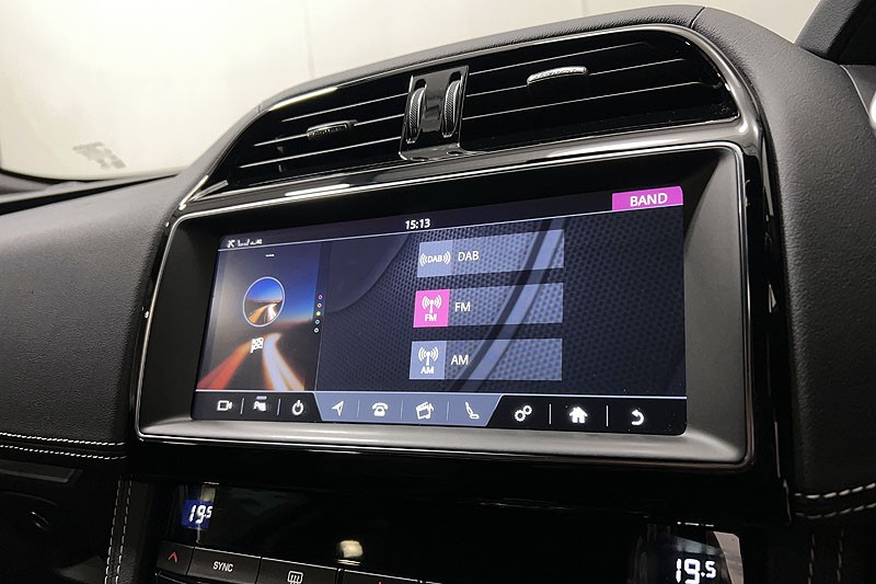 2020 (20) JAGUAR F-PACE 2.0d R-Sport 5dr Auto AWD 5147820