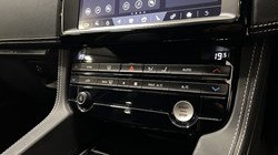 2020 (20) JAGUAR F-PACE 2.0d R-Sport 5dr Auto AWD 5147814