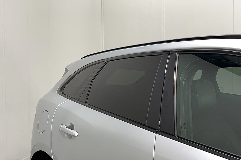 2020 (20) JAGUAR F-PACE 2.0d R-Sport 5dr Auto AWD 5147837