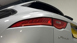 2020 (20) JAGUAR F-PACE 2.0d R-Sport 5dr Auto AWD 5147833