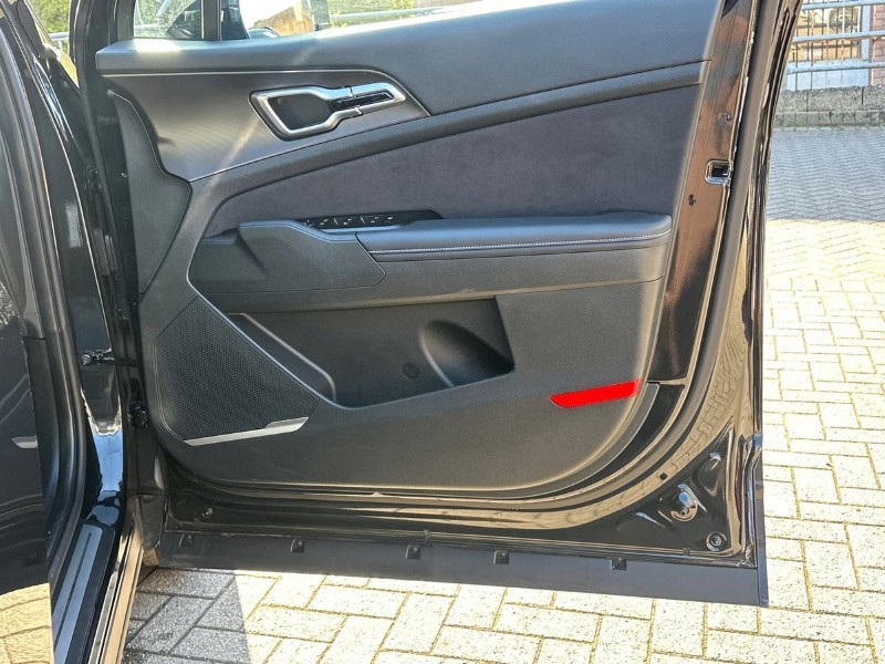 2025 (75) KIA SPORTAGE 1.6T GDi HEV GT-Line 5dr Auto 5320027