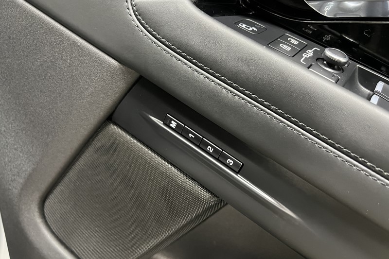 2021 (21) LAND ROVER RANGE ROVER EVOQUE 1.5 P300e R-Dynamic HSE 5dr Auto 5143800