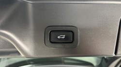 2021 (21) LAND ROVER RANGE ROVER EVOQUE 1.5 P300e R-Dynamic HSE 5dr Auto 5143828