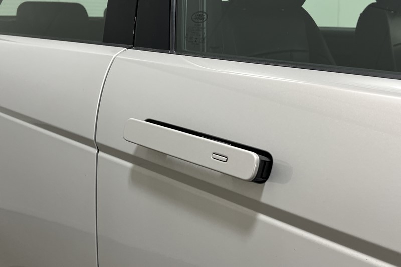 2021 (21) LAND ROVER RANGE ROVER EVOQUE 1.5 P300e R-Dynamic HSE 5dr Auto 5143832