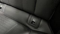 2021 (21) LAND ROVER RANGE ROVER EVOQUE 1.5 P300e R-Dynamic HSE 5dr Auto 5143824