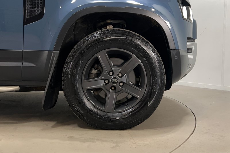 2023 (23) LAND ROVER COMMERCIAL DEFENDER 3.0 D250 Hard Top Auto 5134418