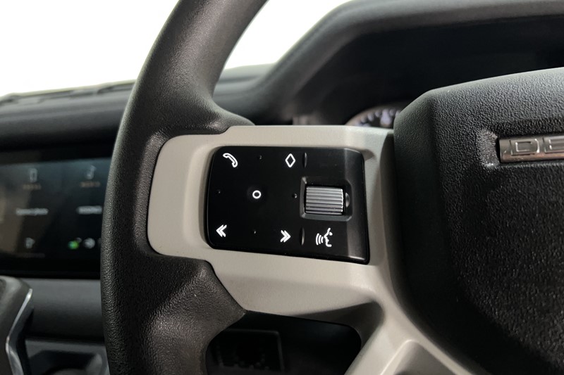 2023 (23) LAND ROVER COMMERCIAL DEFENDER 3.0 D250 Hard Top Auto 5134428