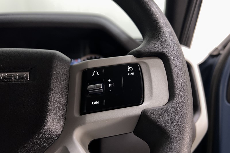 2023 (23) LAND ROVER COMMERCIAL DEFENDER 3.0 D250 Hard Top Auto 5134427