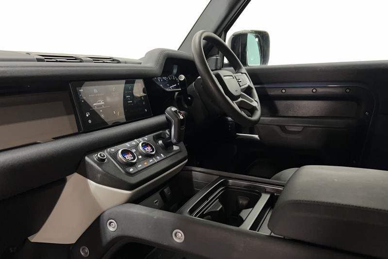 2023 (23) LAND ROVER COMMERCIAL DEFENDER 3.0 D250 Hard Top Auto 5134443