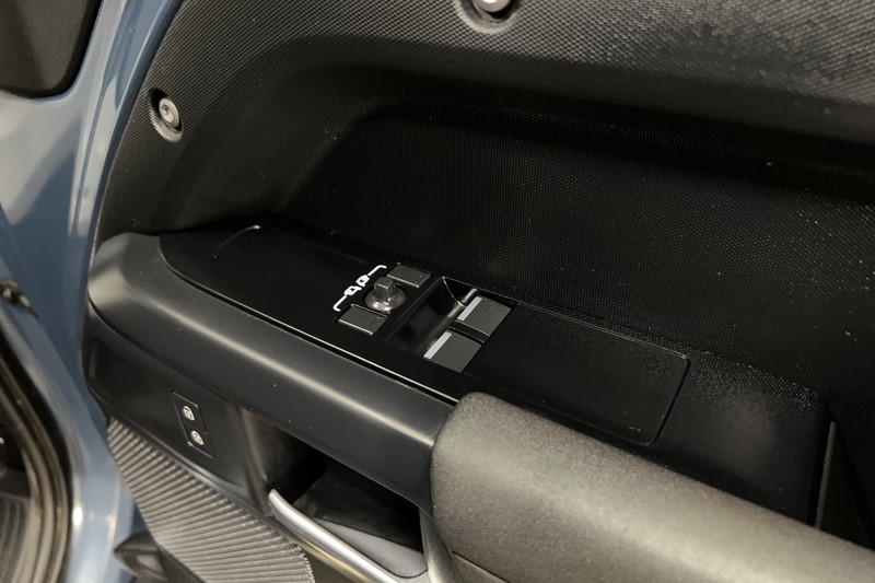 2023 (23) LAND ROVER COMMERCIAL DEFENDER 3.0 D250 Hard Top Auto 5134425