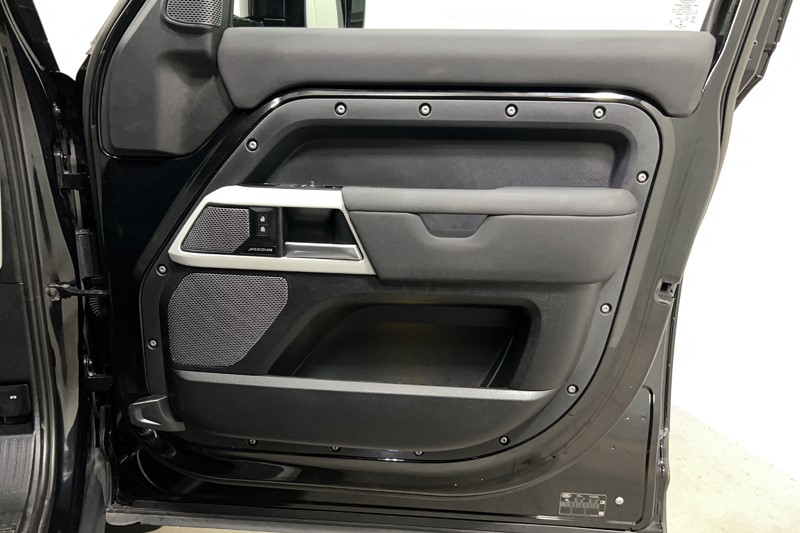 2023 (23) LAND ROVER DEFENDER 2.0 P400e XS Edition 110 5dr Auto 5154771