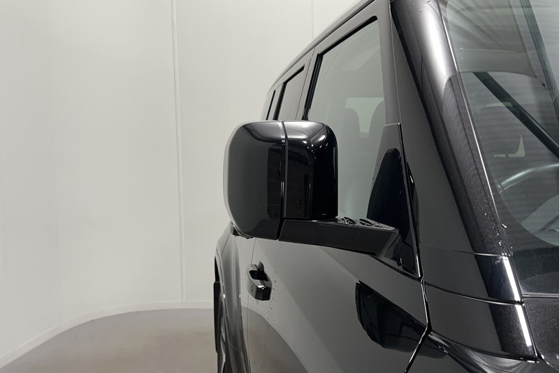 2023 (23) LAND ROVER DEFENDER 2.0 P400e XS Edition 110 5dr Auto 5154813